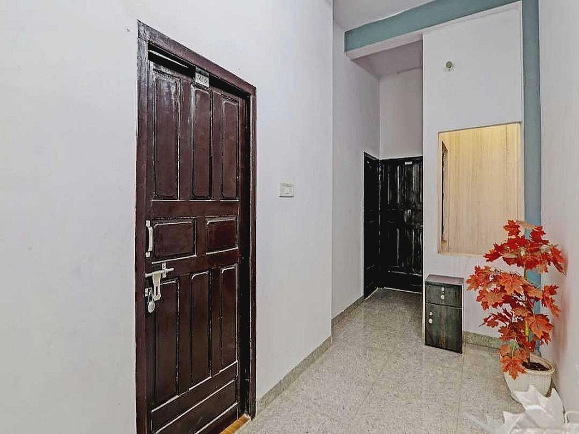 Hotel O Rr Palace Lucknow Exterior foto